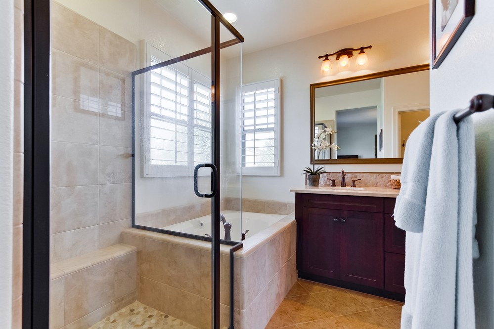 Virtual tour photo 26 of 36 for 8340 Kern Crescent