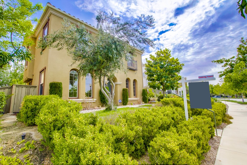 Virtual tour photo 3 of 60 for 8348 Kern Crescent