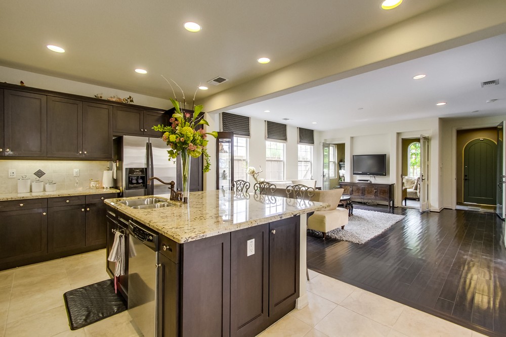 Virtual tour photo 19 of 60 for 8348 Kern Crescent