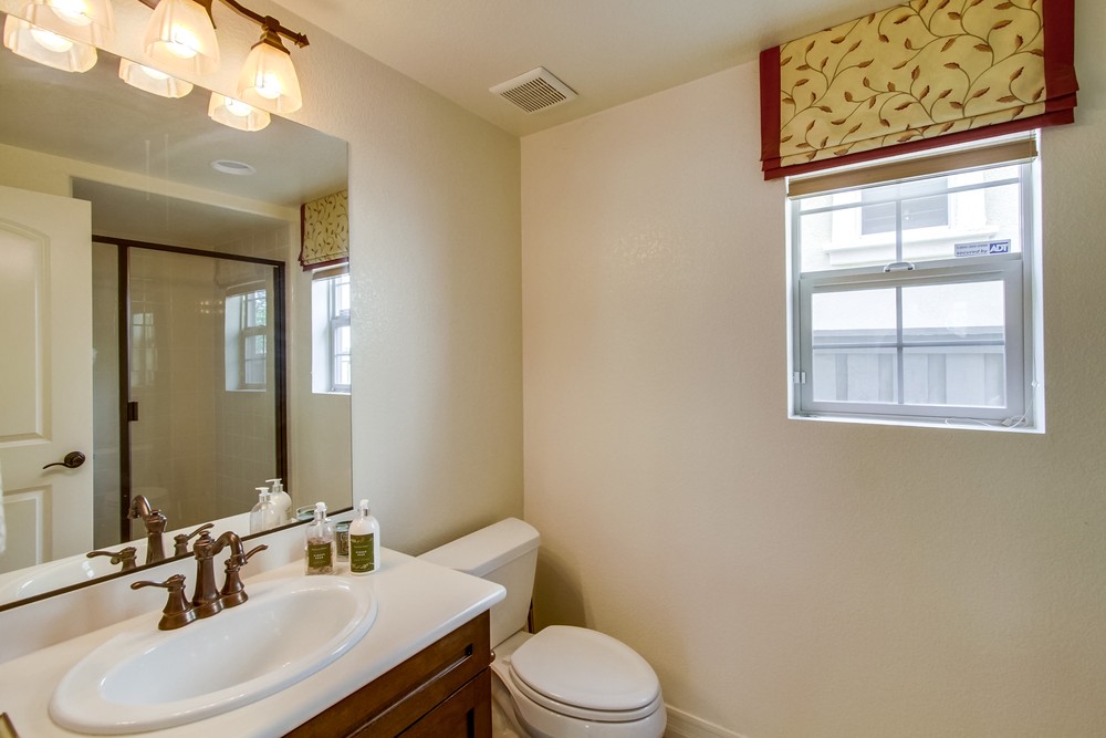 Virtual tour photo 21 of 60 for 8348 Kern Crescent