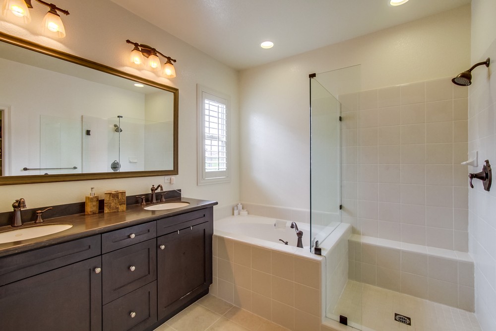 Virtual tour photo 27 of 60 for 8348 Kern Crescent