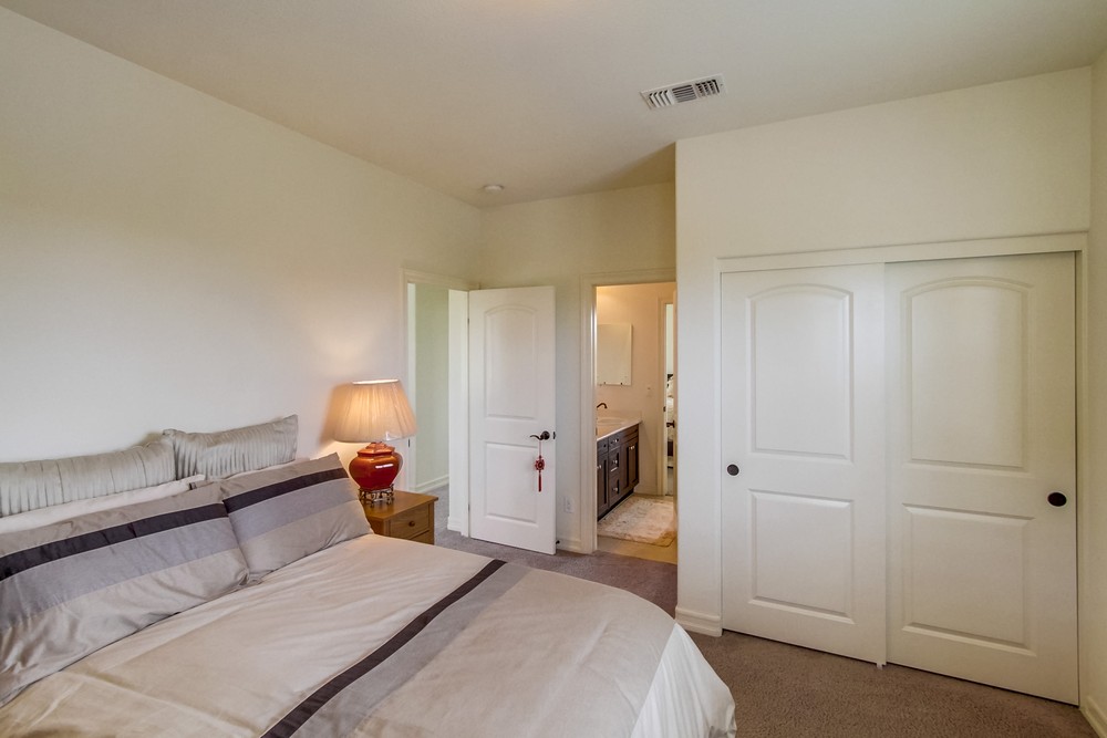Virtual tour photo 30 of 60 for 8348 Kern Crescent