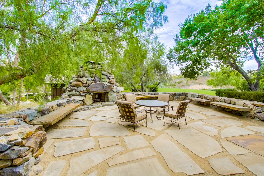 Virtual tour photo 59 of 60 for 8348 Kern Crescent