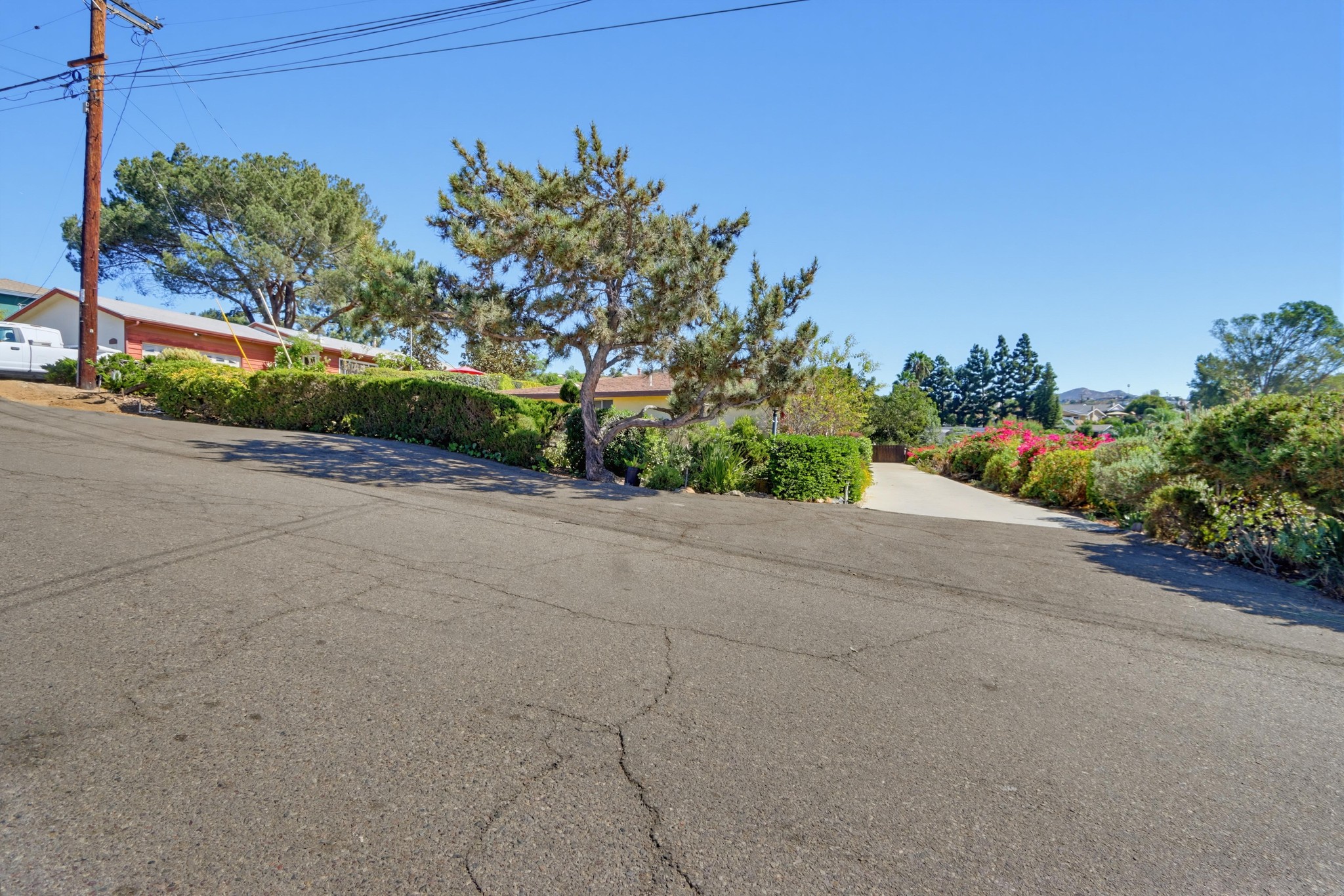 Virtual tour photo 1 of 74 for 8349 Merrill Dr
