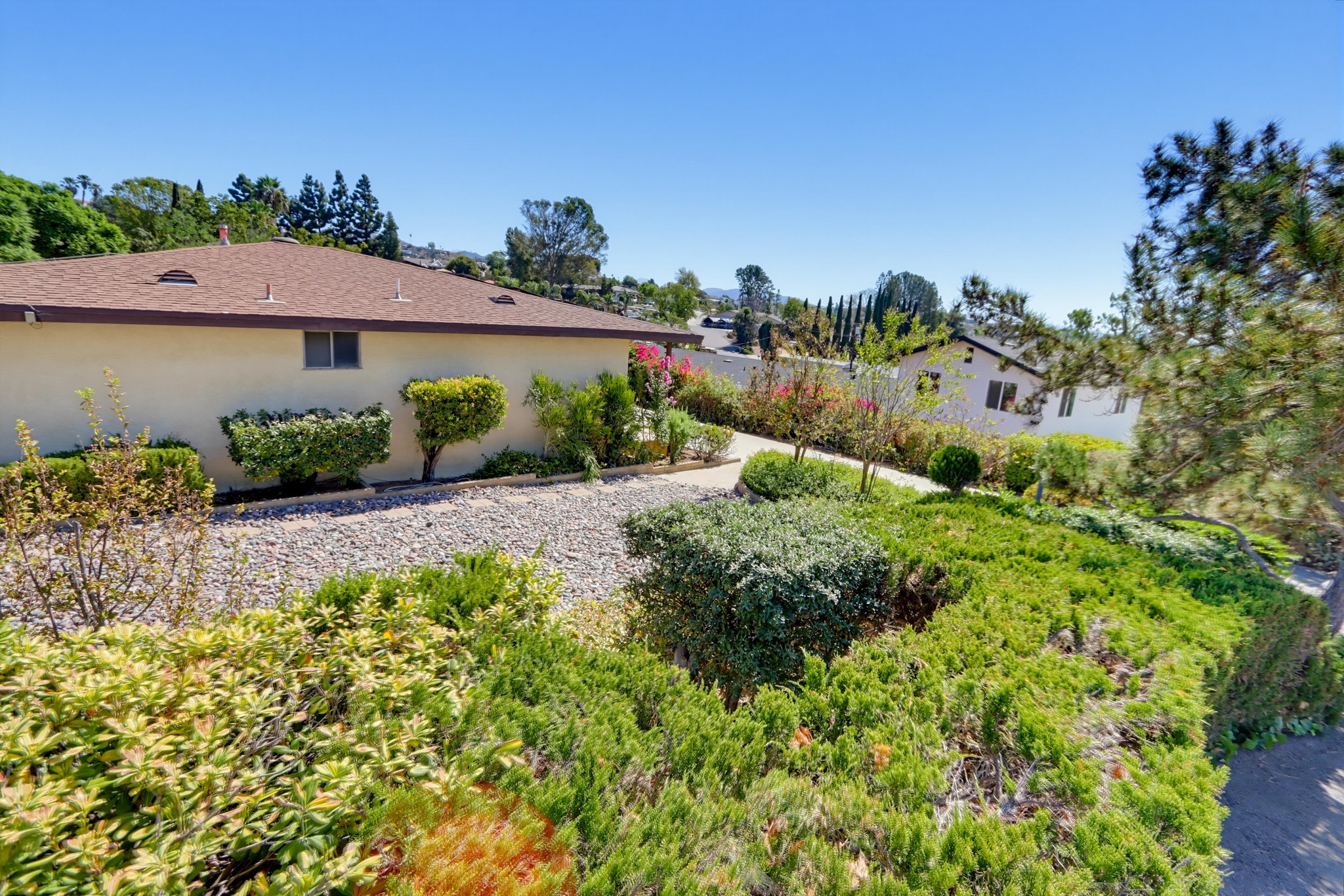 Virtual tour photo 5 of 74 for 8349 Merrill Dr