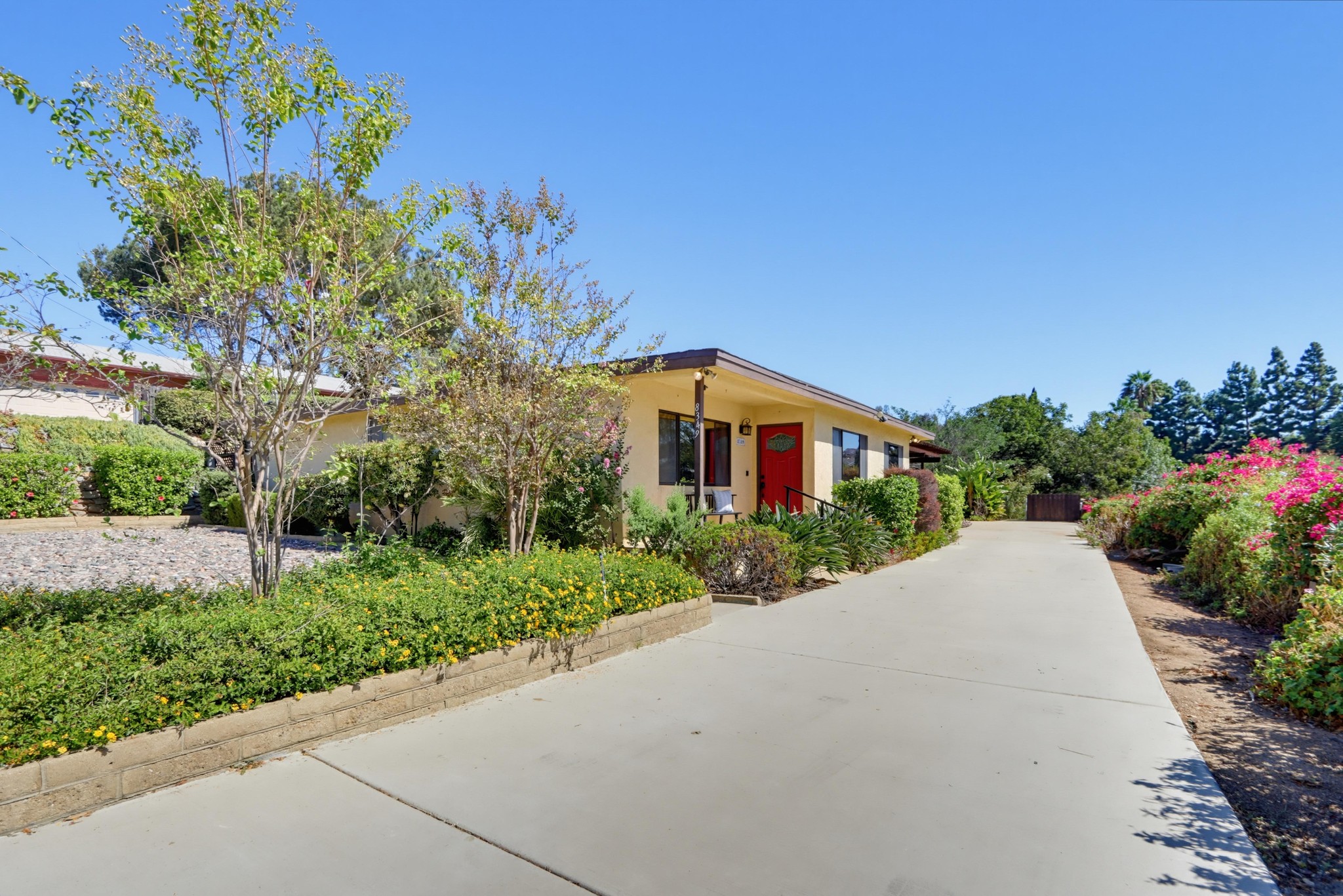 Virtual tour photo 6 of 74 for 8349 Merrill Dr