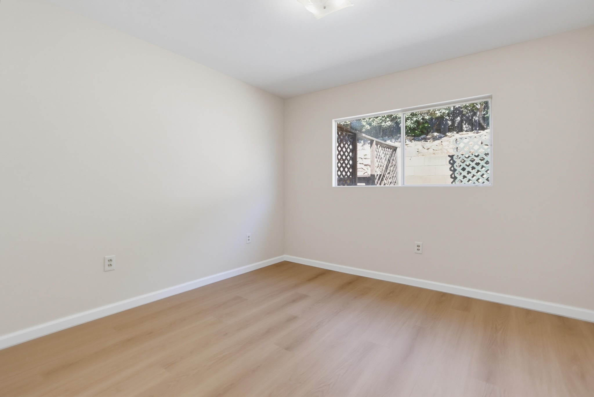 Virtual tour photo 38 of 74 for 8349 Merrill Dr