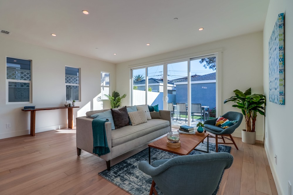 Virtual tour photo 8 of 68 for 835 Beryl St
