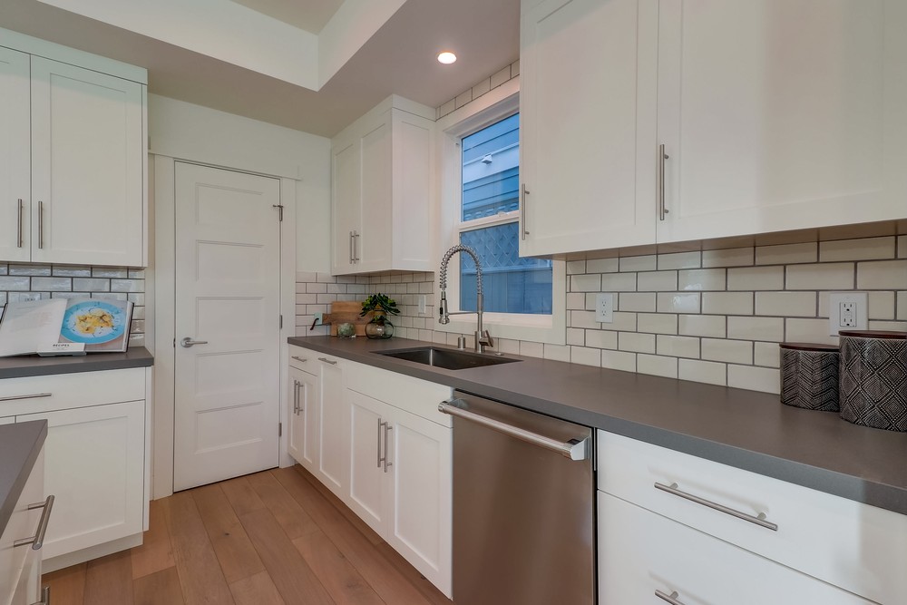 Virtual tour photo 19 of 68 for 835 Beryl St