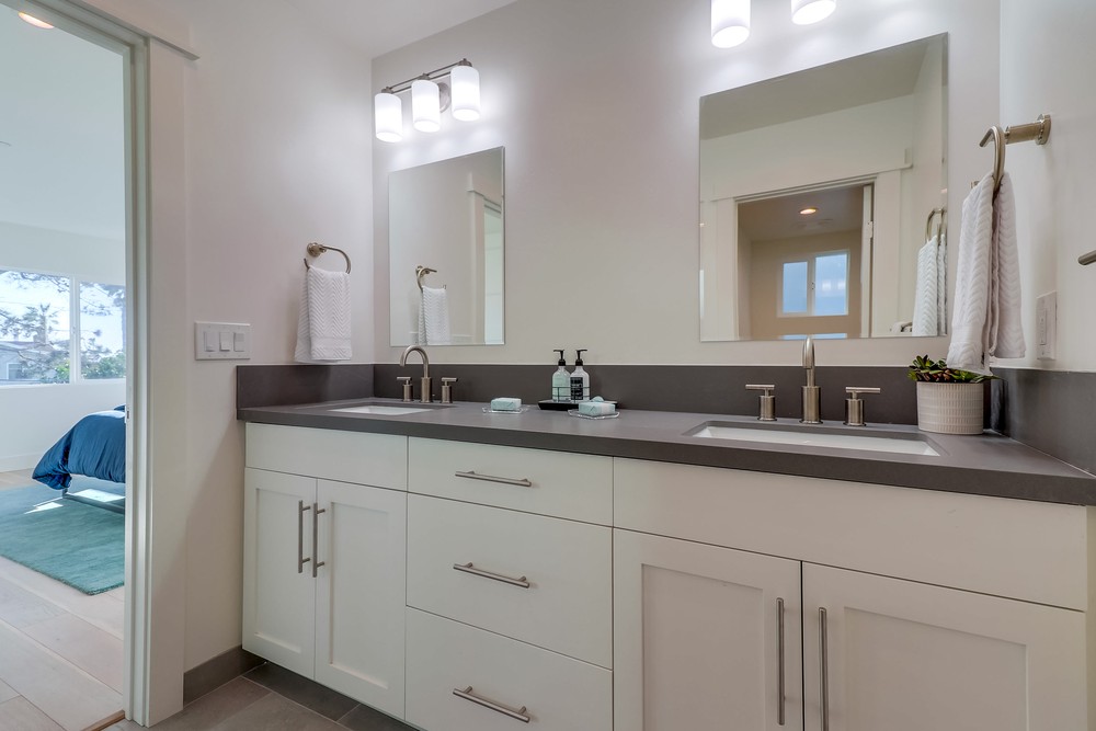 Virtual tour photo 36 of 68 for 835 Beryl St