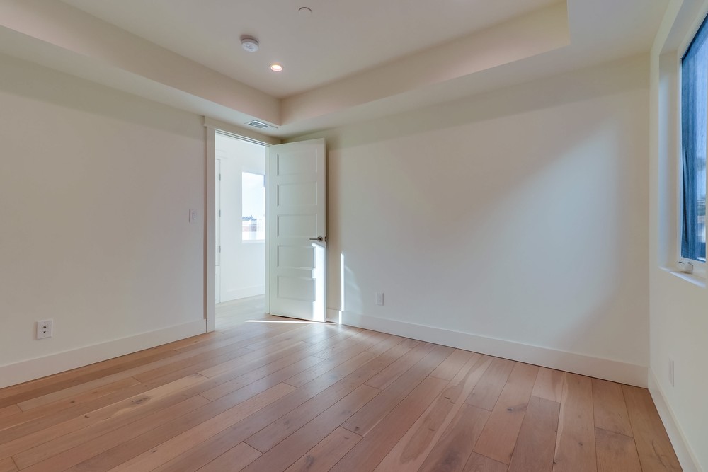 Virtual tour photo 43 of 68 for 835 Beryl St
