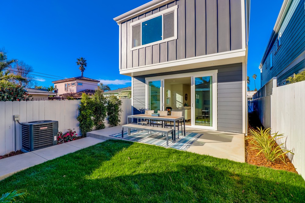 Virtual tour photo 67 of 68 for 835 Beryl St