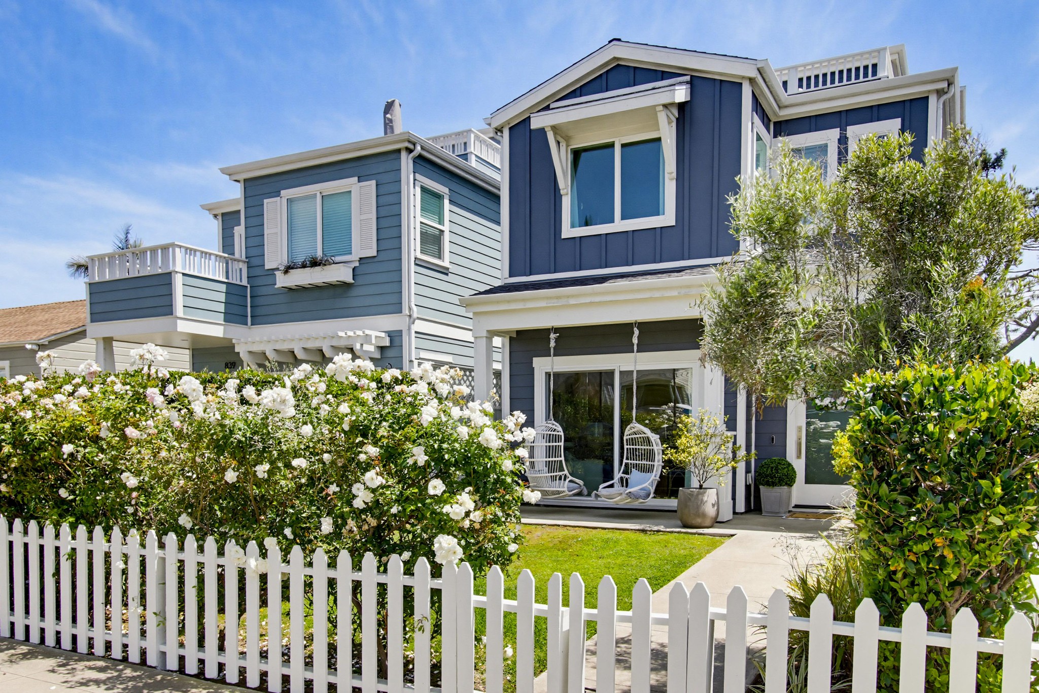 Virtual tour photo 1 of 103 for 835 Beryl St
