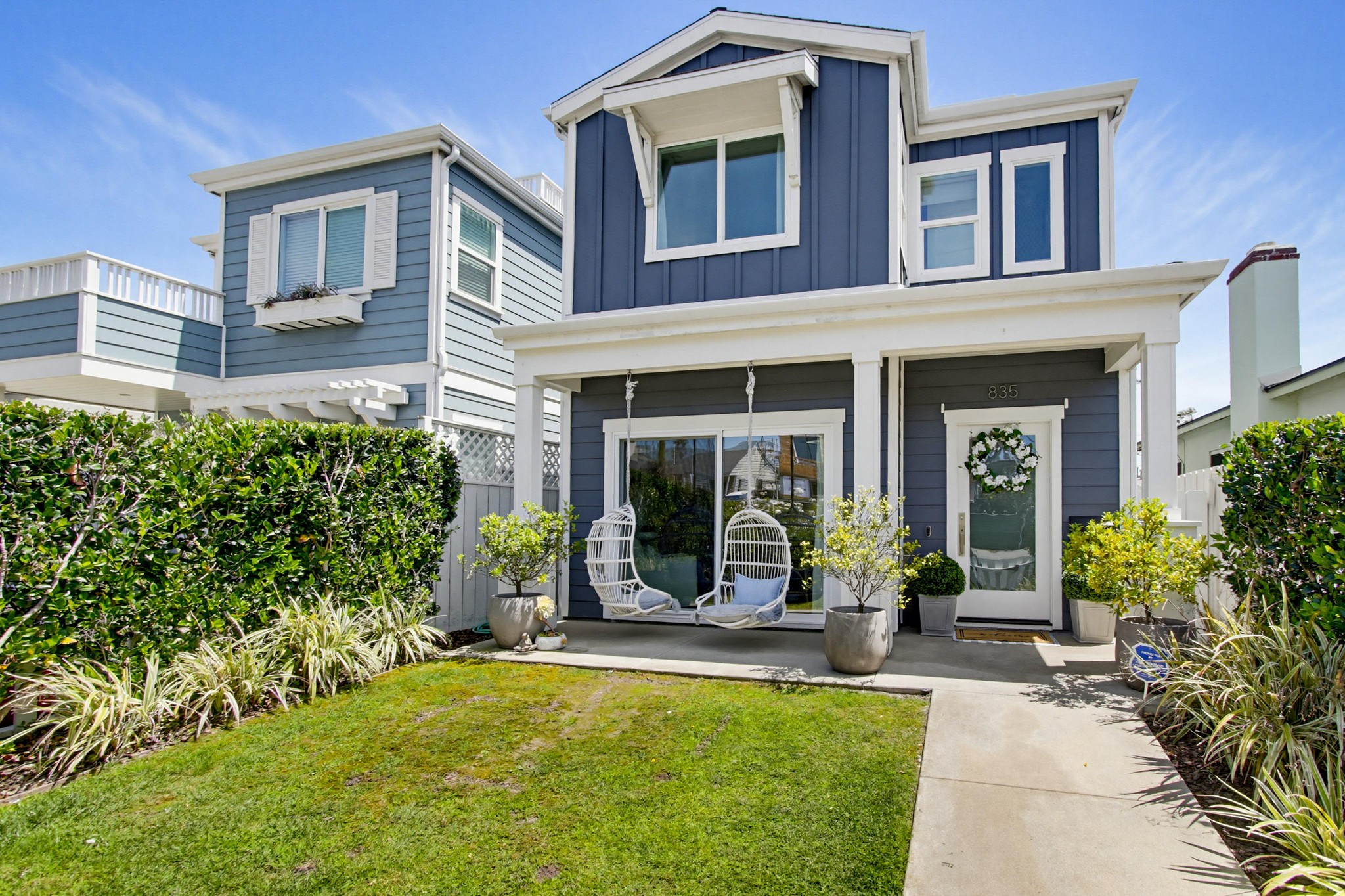 Virtual tour photo 4 of 103 for 835 Beryl St