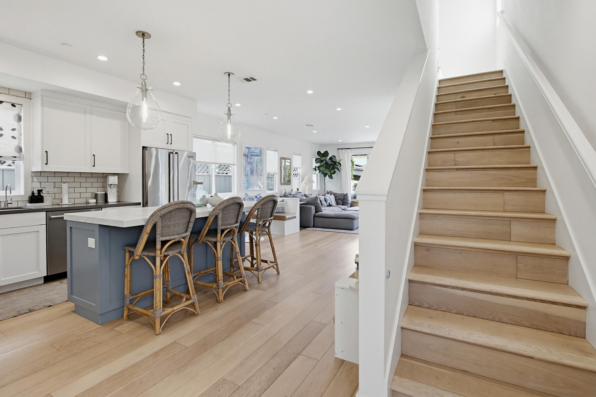 Virtual tour photo 18 of 103 for 835 Beryl St