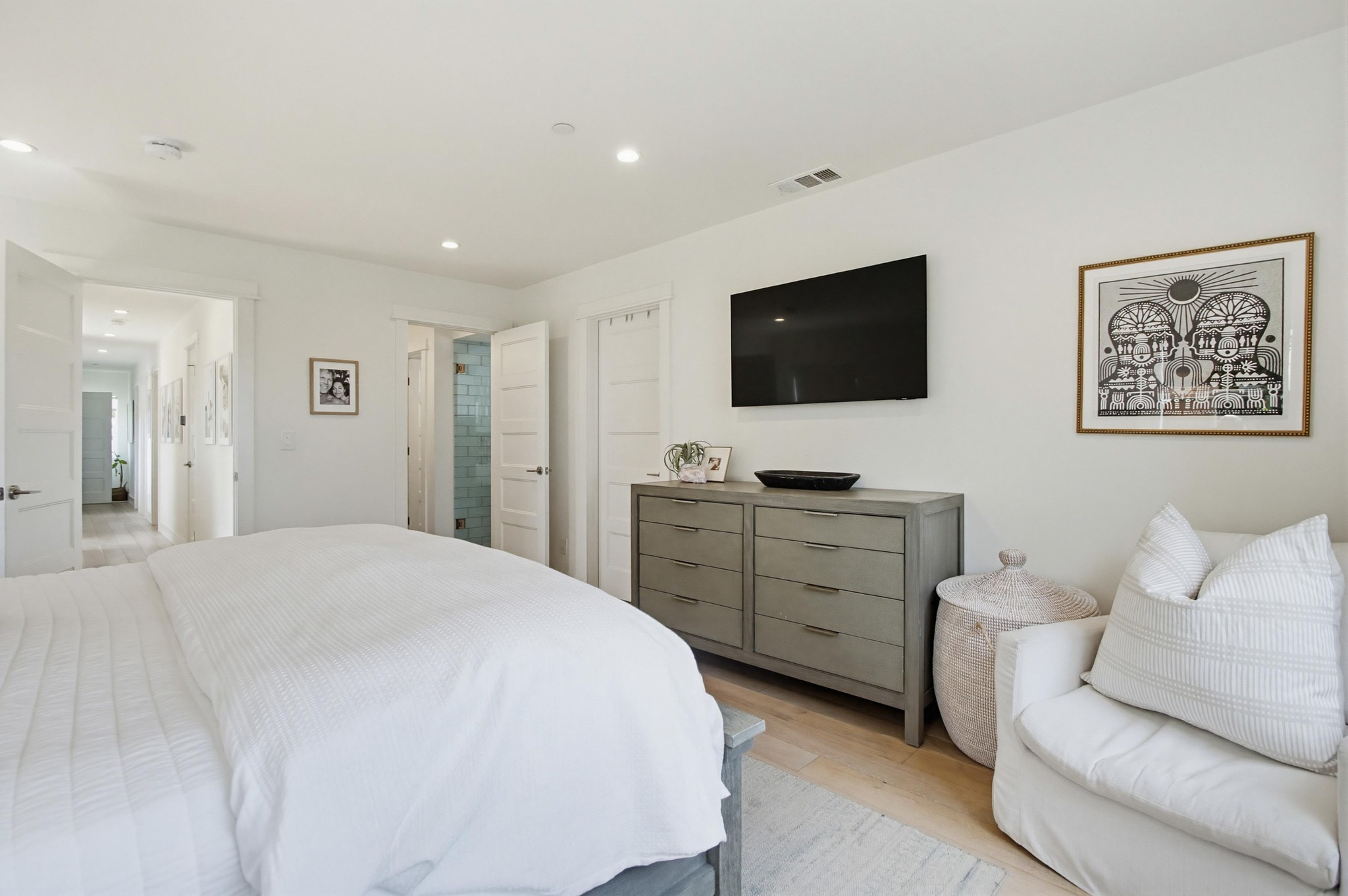 Virtual tour photo 29 of 103 for 835 Beryl St