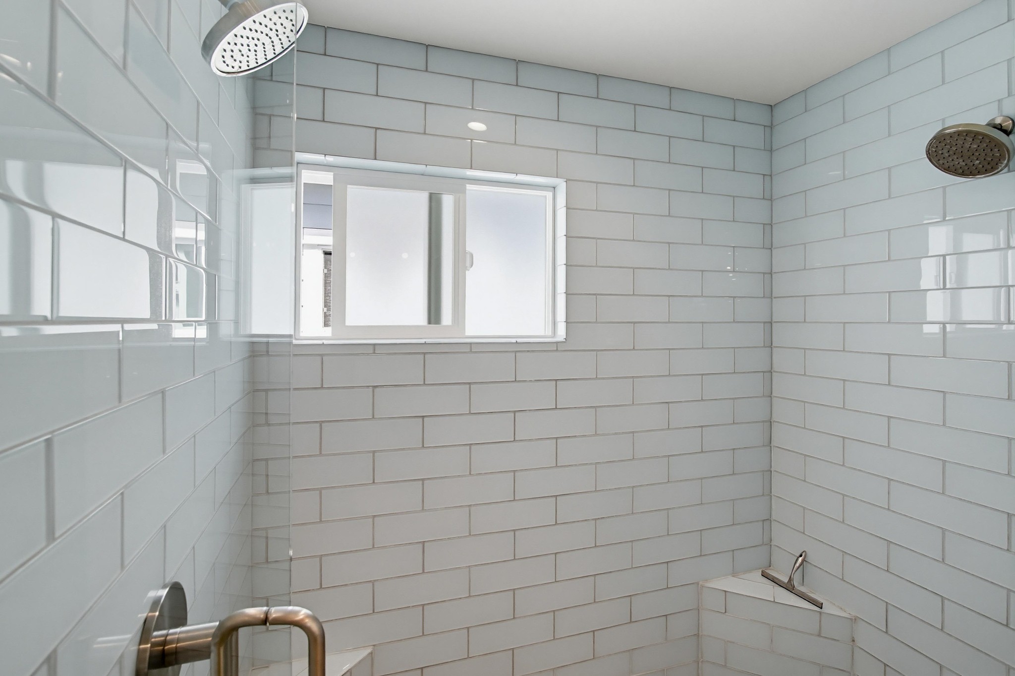 Virtual tour photo 32 of 103 for 835 Beryl St