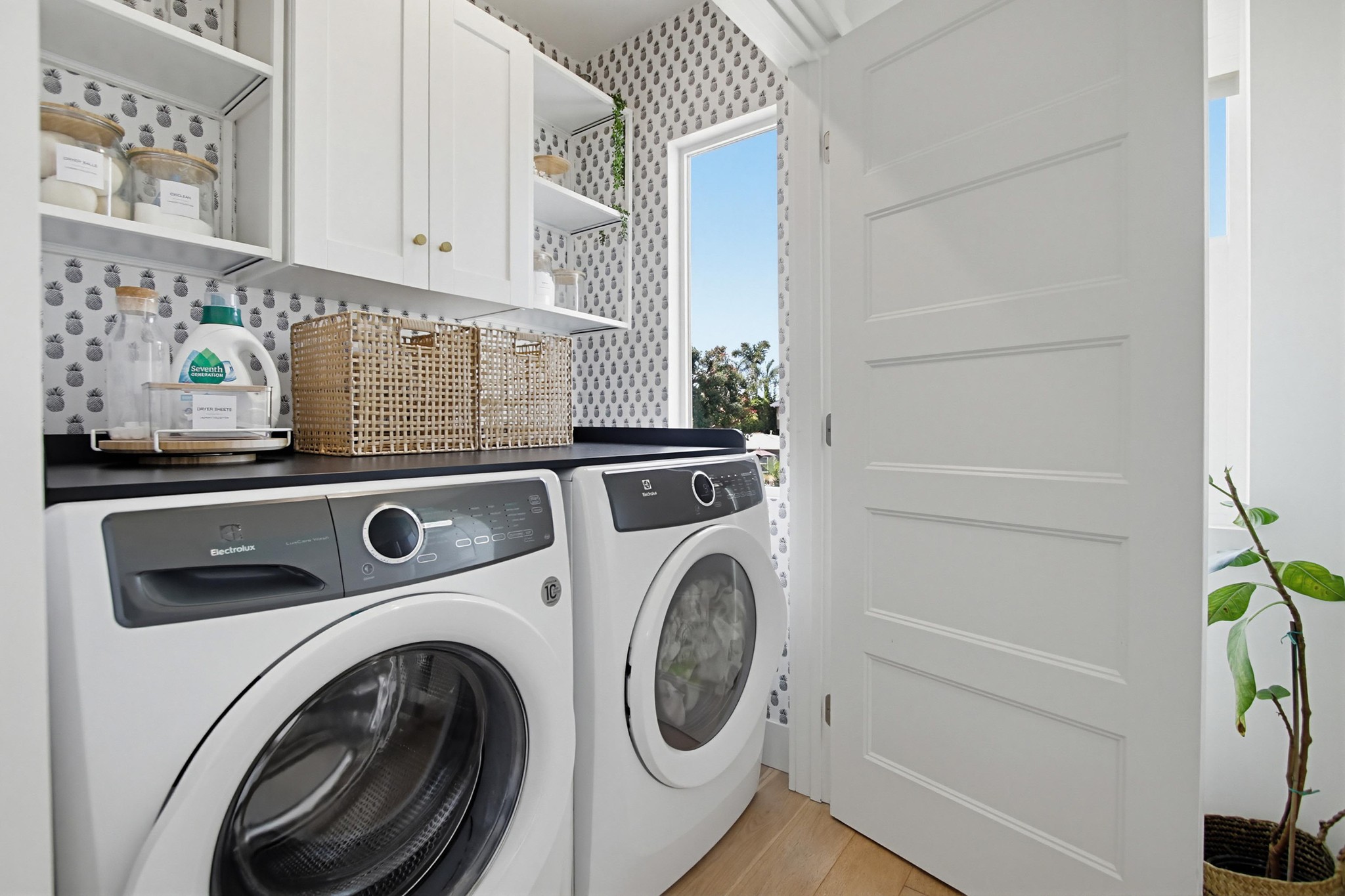 Virtual tour photo 37 of 103 for 835 Beryl St