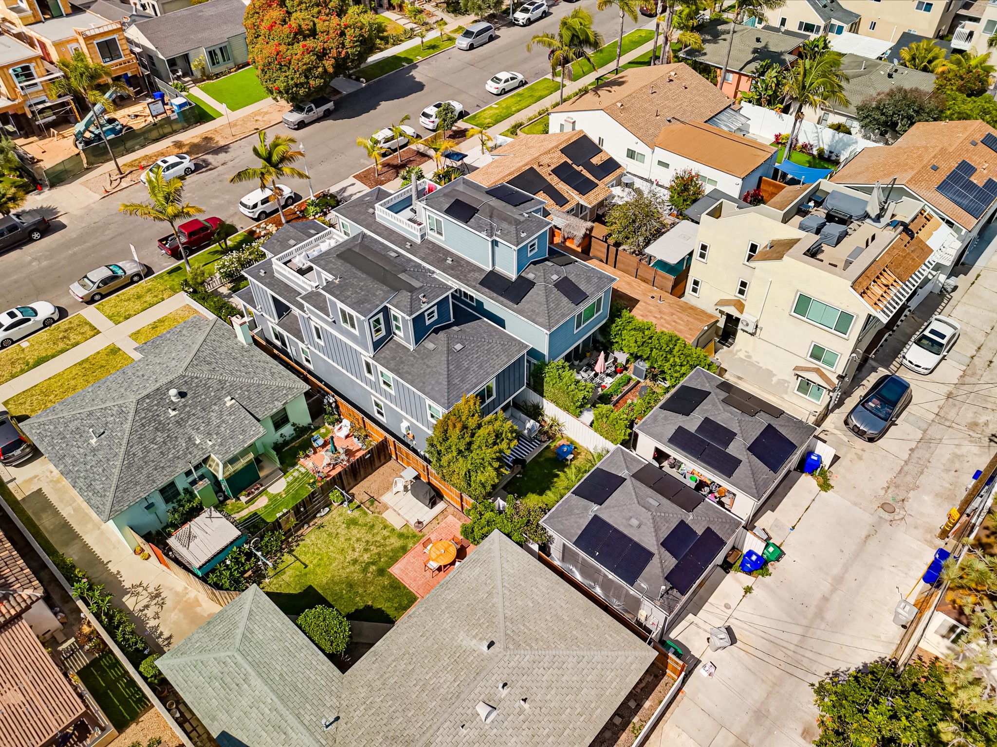 Virtual tour photo 34 of 37 for 835 Beryl St