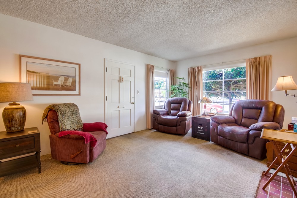 Virtual tour photo 5 of 30 for 835 Beryl St