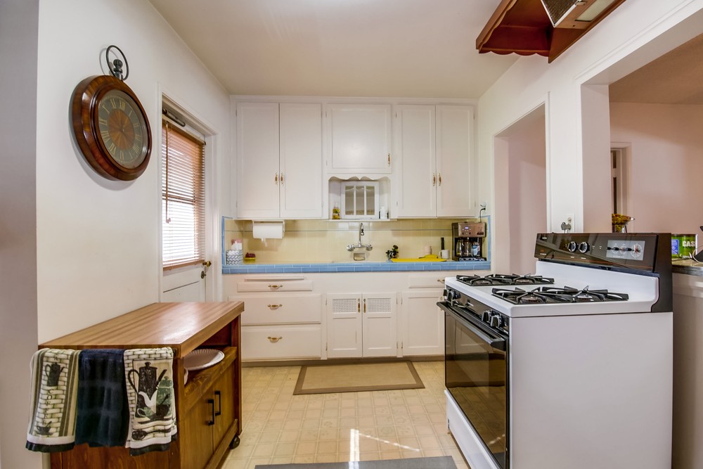 Virtual tour photo 8 of 30 for 835 Beryl St
