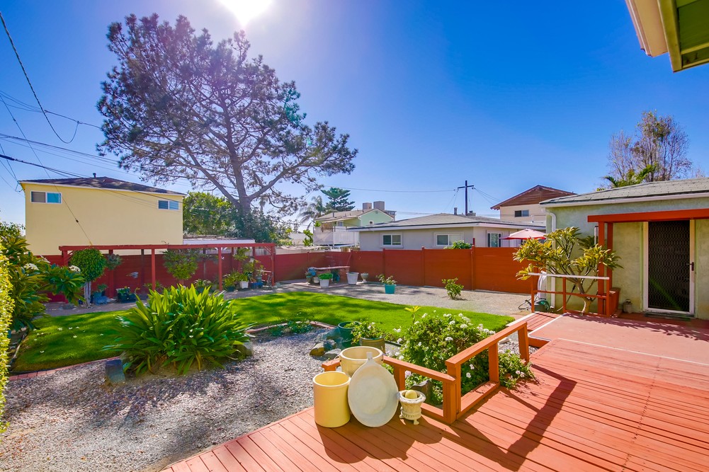 Virtual tour photo 21 of 30 for 835 Beryl St