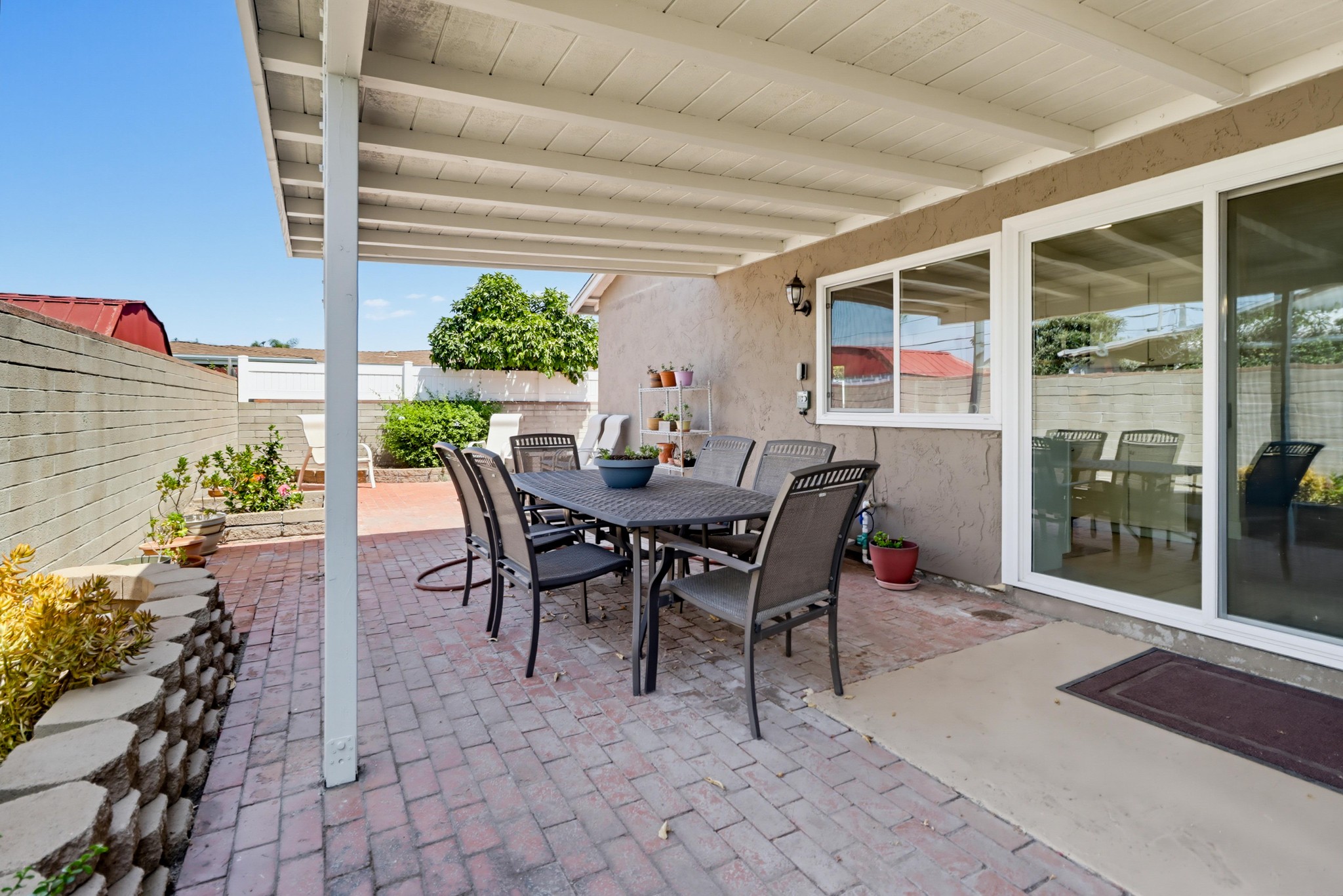 Virtual tour photo 40 of 52 for 835 Dorothy St