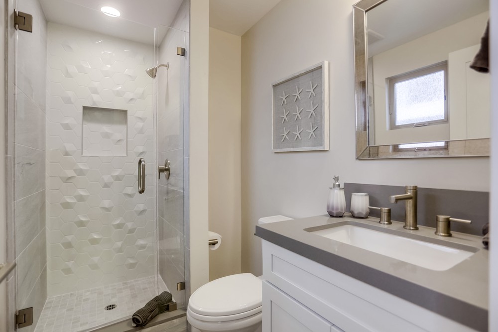 Virtual tour photo 36 of 77 for 835 Opal St