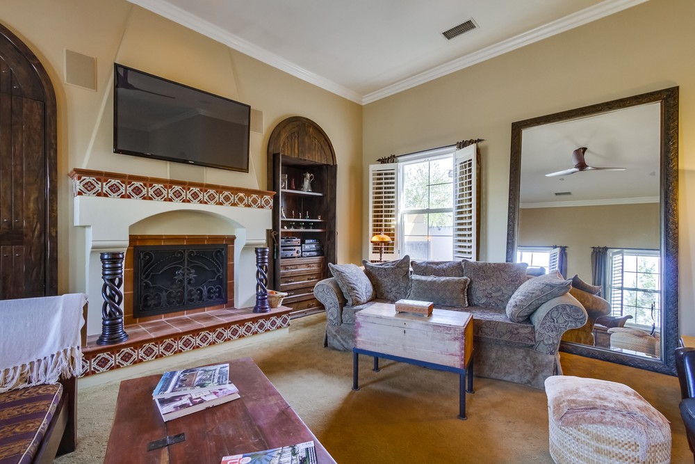 Virtual tour photo 8 of 37 for 8353 Santaluz Village Green E
