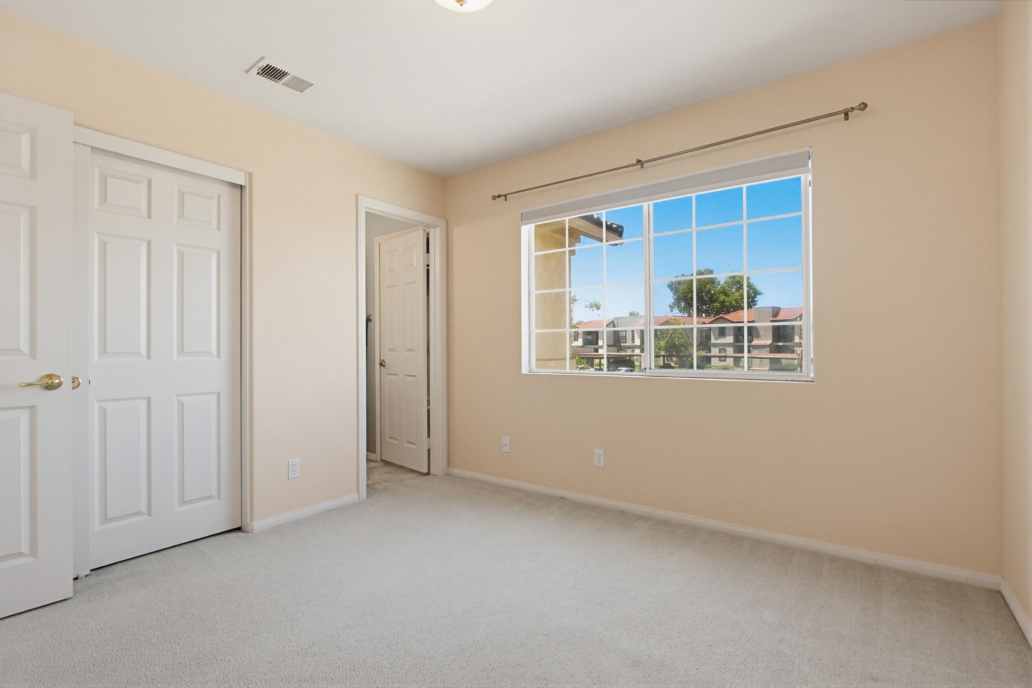 Virtual tour photo 25 of 50 for 8355 Jade Coast Dr