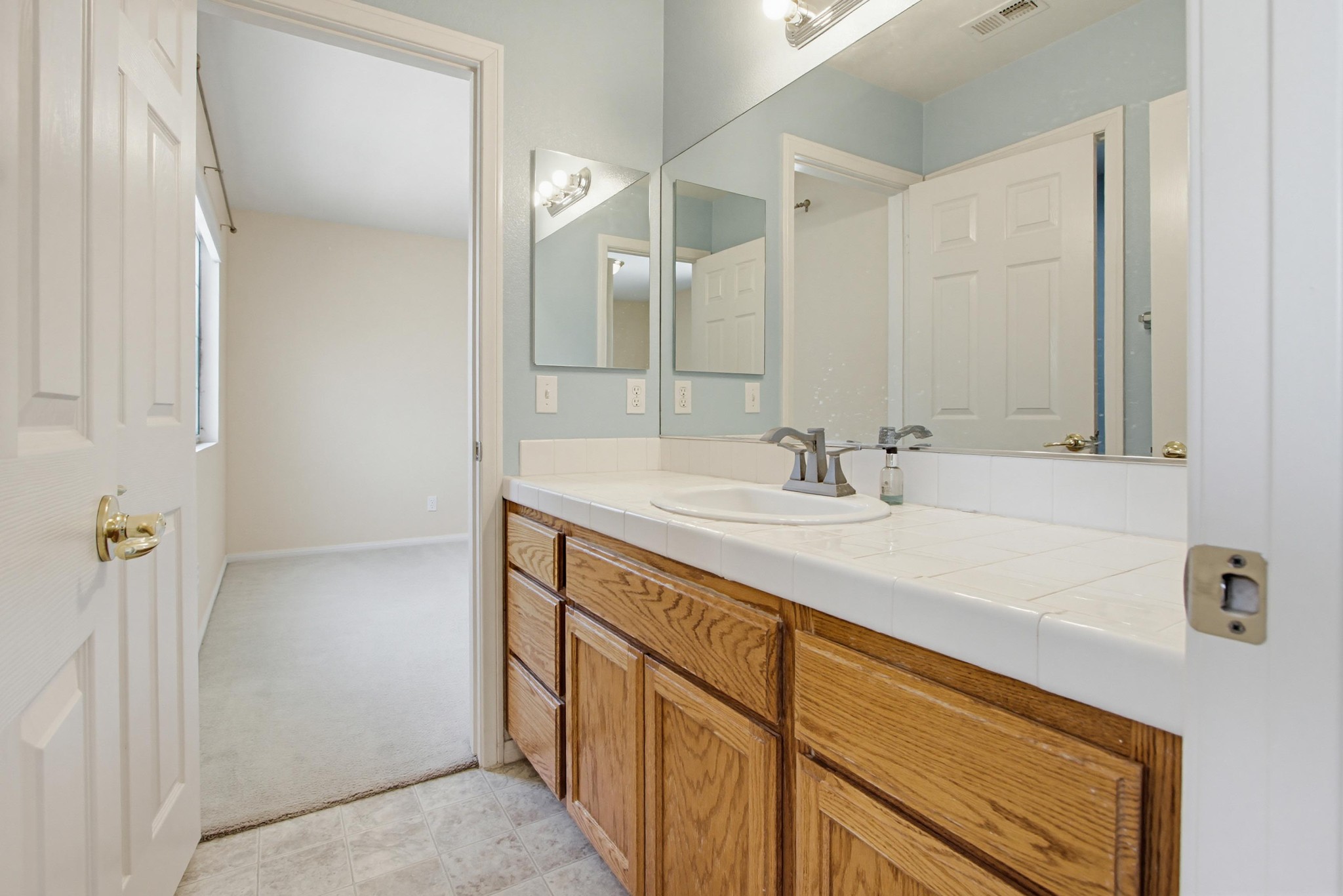 Virtual tour photo 28 of 50 for 8355 Jade Coast Dr