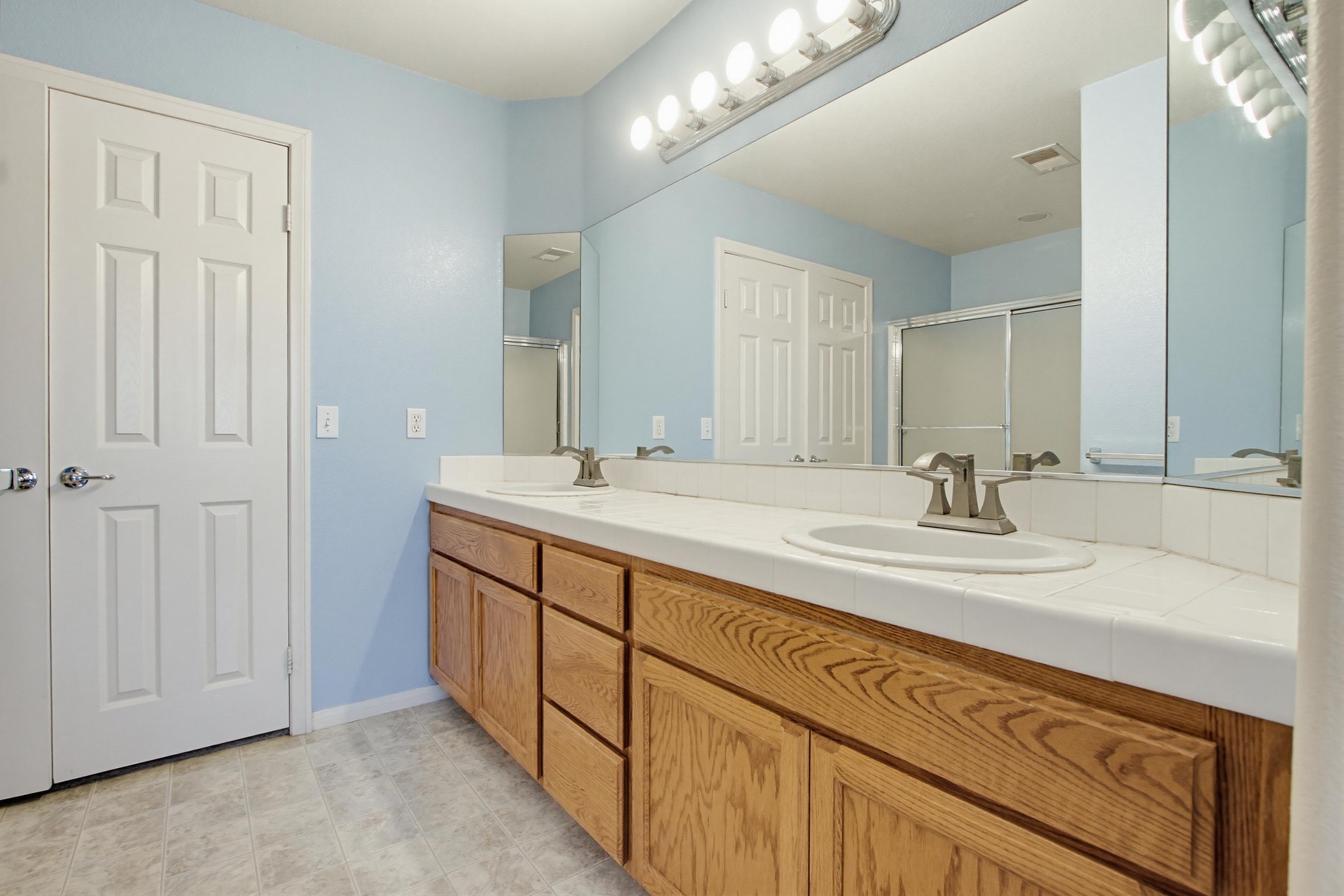 Virtual tour photo 39 of 50 for 8355 Jade Coast Dr