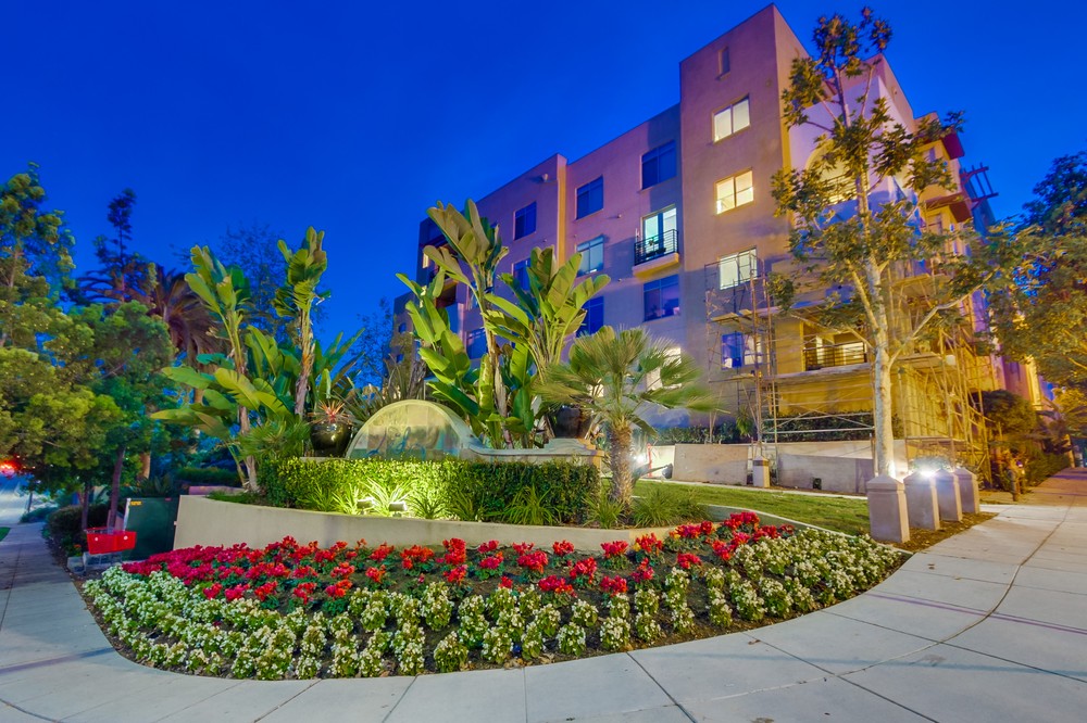 Virtual tour photo 1 of 57 for 8355 Station Village Lane #4112