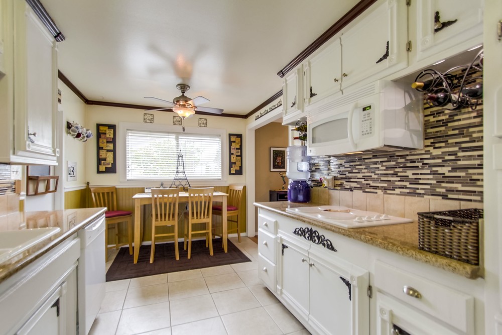 Virtual tour photo 20 of 39 for 8364 Lake Gaby Ave