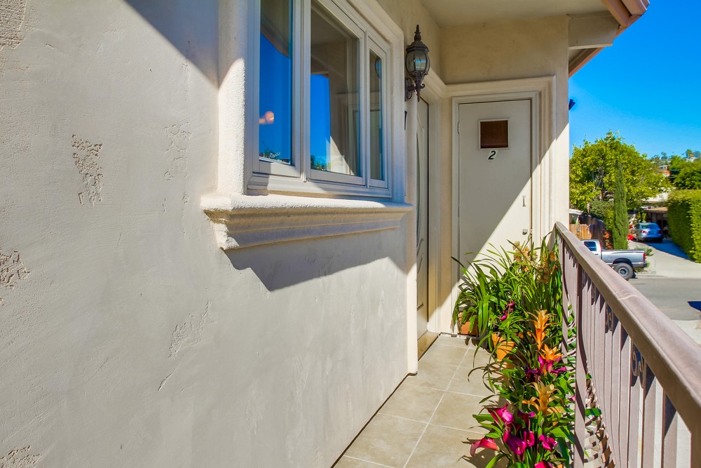 Virtual tour photo 7 of 40 for 737 1/2 Agate St 