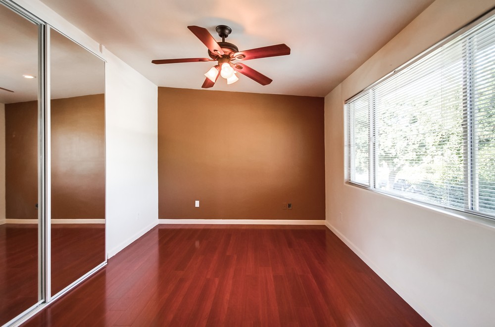 Virtual tour photo 31 of 40 for 737 1/2 Agate St 