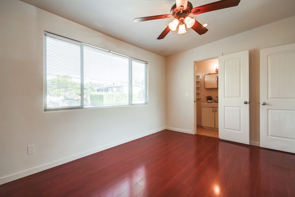 Virtual tour photo 32 of 40 for 737 1/2 Agate St 