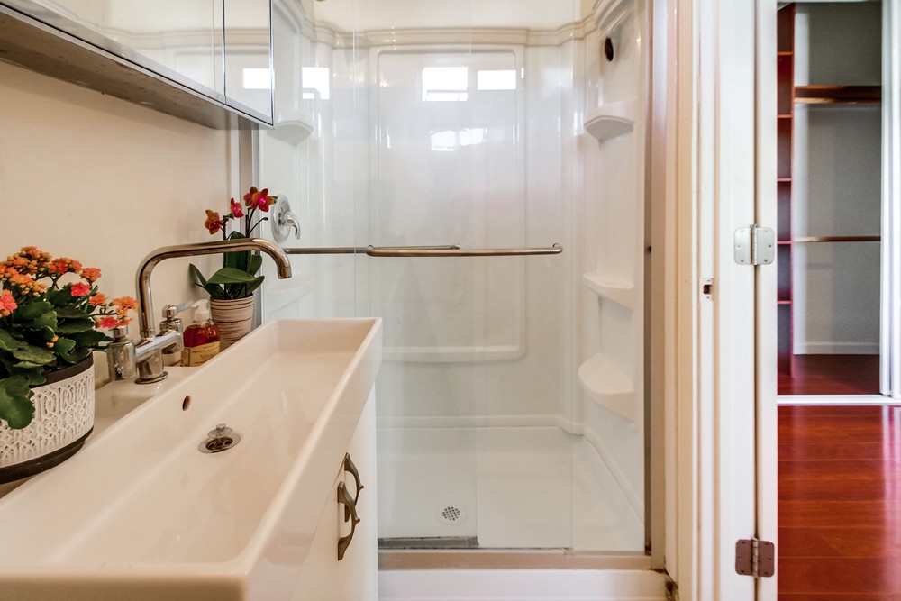 Virtual tour photo 35 of 40 for 737 1/2 Agate St 