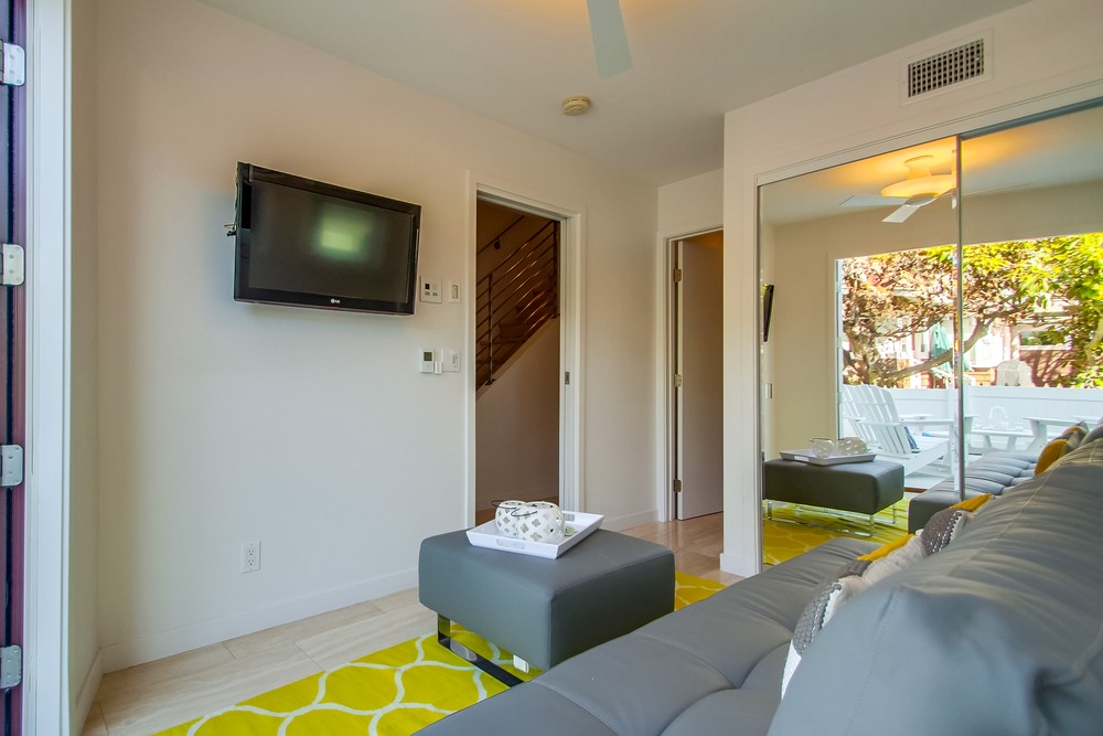 Virtual tour photo 44 of 56 for 837 Salem Ct