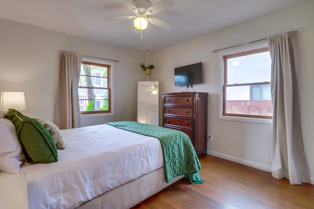 Virtual tour photo 27 of 41 for 838 Isthmus Ct