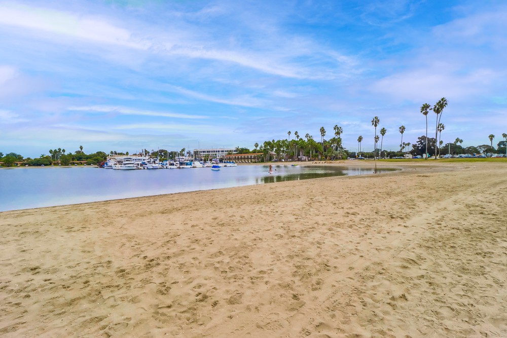 Virtual tour photo 40 of 41 for 838 Isthmus Ct