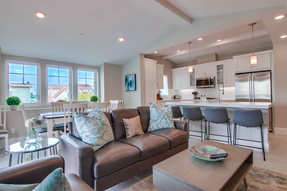 Virtual tour photo 19 of 61 for 838 Santa Barbara Pl