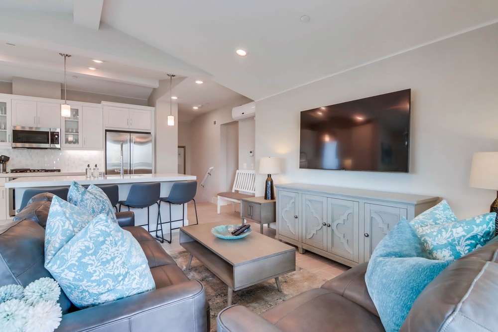 Virtual tour photo 21 of 61 for 838 Santa Barbara Pl