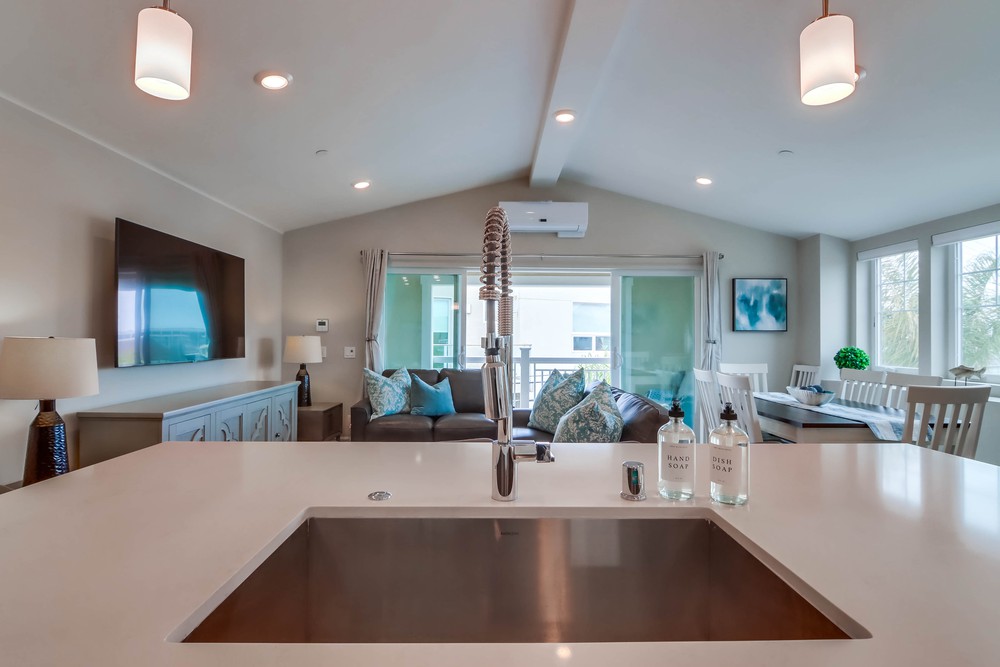 Virtual tour photo 29 of 61 for 838 Santa Barbara Pl