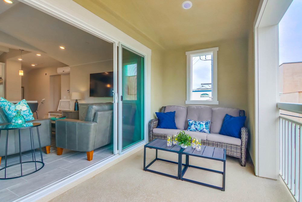 Virtual tour photo 35 of 61 for 838 Santa Barbara Pl