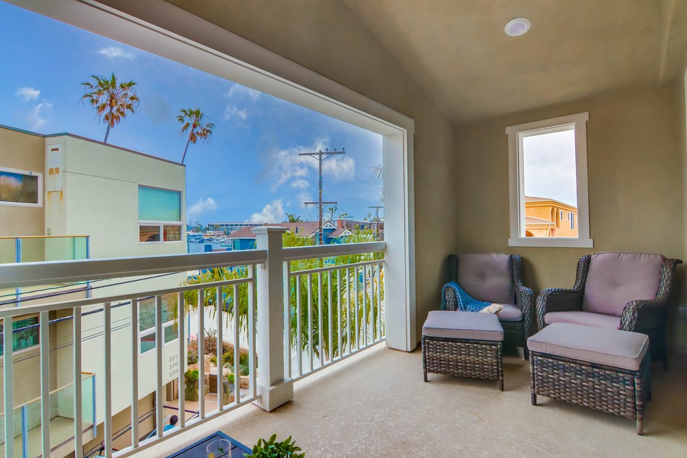 Virtual tour photo 36 of 61 for 838 Santa Barbara Pl