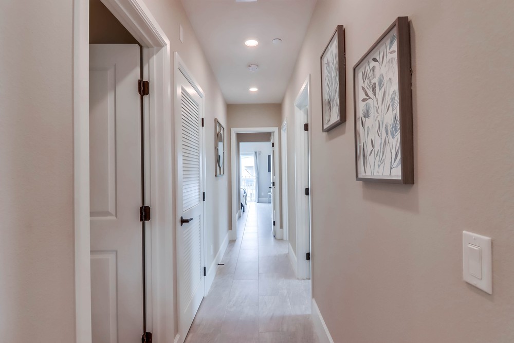 Virtual tour photo 39 of 61 for 838 Santa Barbara Pl