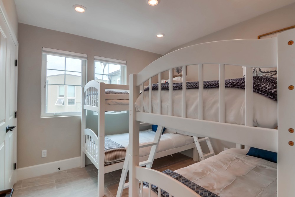 Virtual tour photo 52 of 61 for 838 Santa Barbara Pl