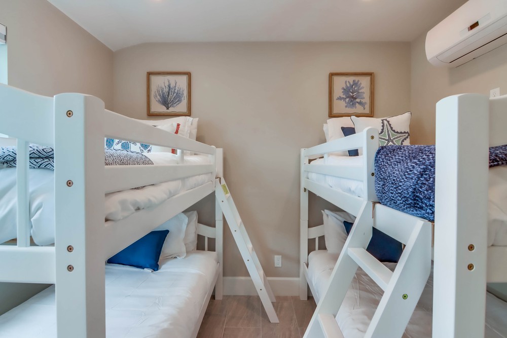 Virtual tour photo 53 of 61 for 838 Santa Barbara Pl