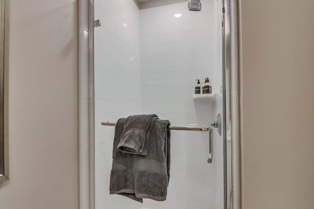 Virtual tour photo 58 of 61 for 838 Santa Barbara Pl
